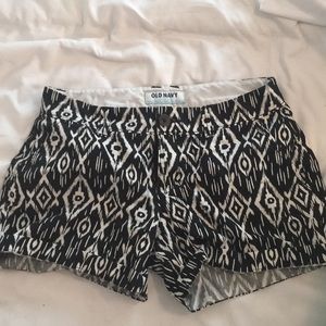 Pattern shorts